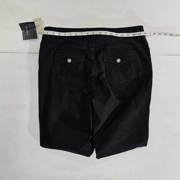 NWT Liz Claiborne Audra black corduroy flare leg pants women's size 14 - Picture 4 of 11